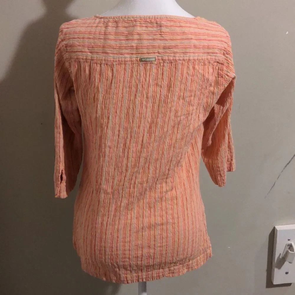 Columbia Small Salmon Pink Crepe Material 3/4 Sleeve Blouse - Picture 4 of 7